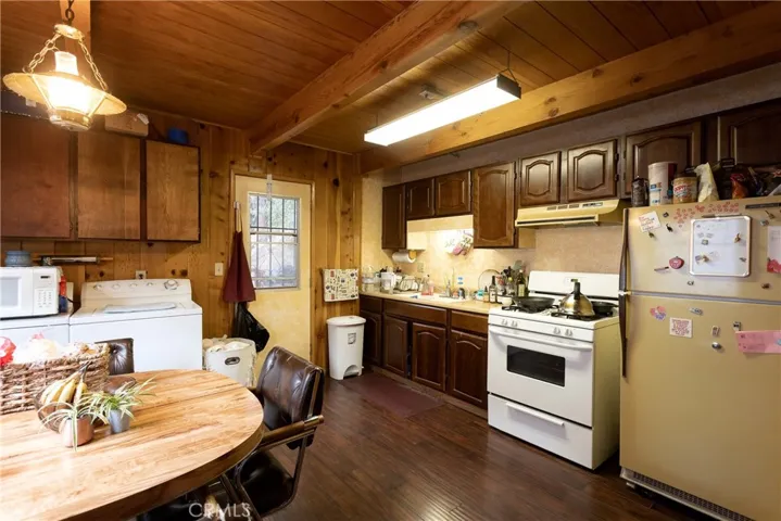 40188 Esterly Lane, Big Bear, California 92315