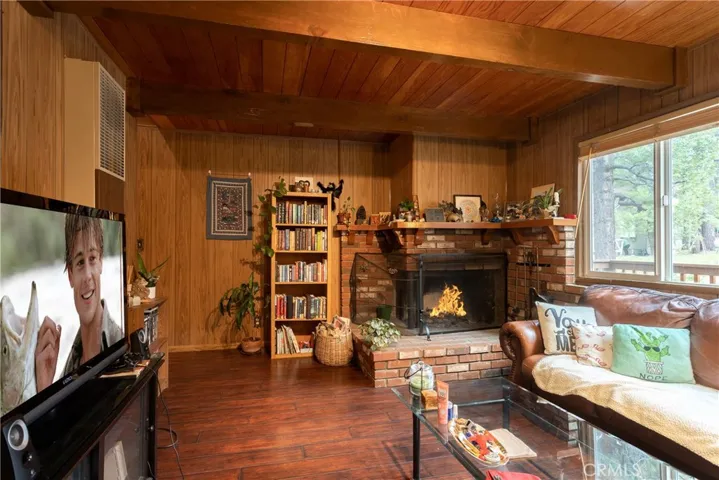 40188 Esterly Lane, Big Bear, California 92315