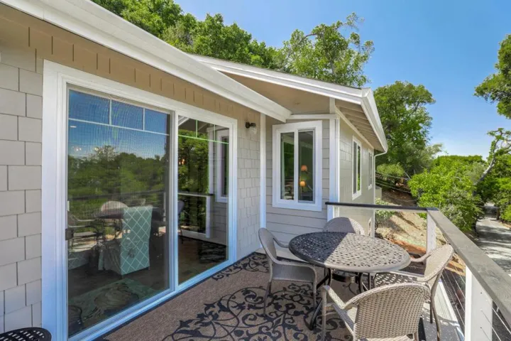 19366 Overlook Road, Los Gatos, California 95030