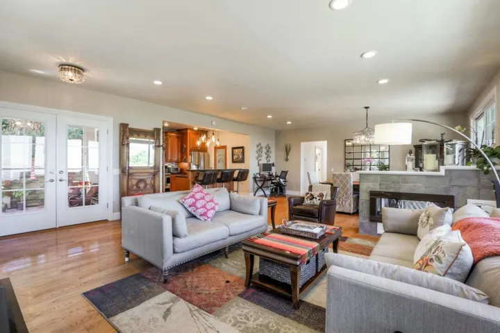 19366 Overlook Road, Los Gatos, California 95030