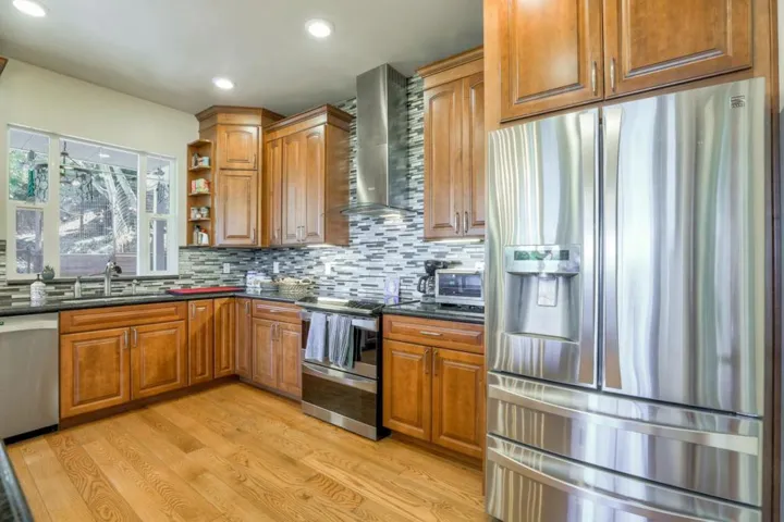 19366 Overlook Road, Los Gatos, California 95030