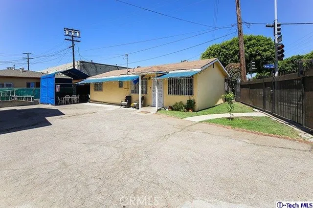 2649 Arvia Street, Los Angeles, California 90065