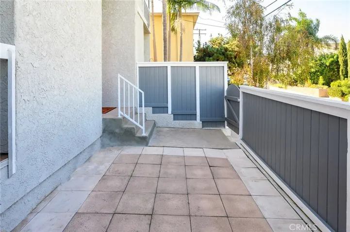 1916 Mathews Avenue B, Redondo Beach, California 90278