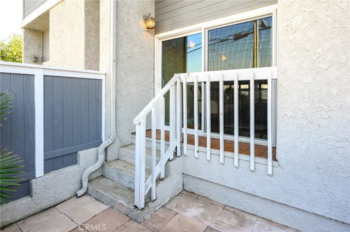 1916 Mathews Avenue B, Redondo Beach, California 90278