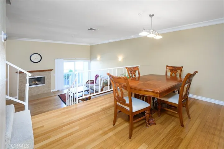 1916 Mathews Avenue B, Redondo Beach, California 90278