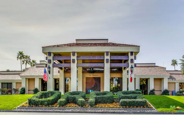 La Palma Clubhouse