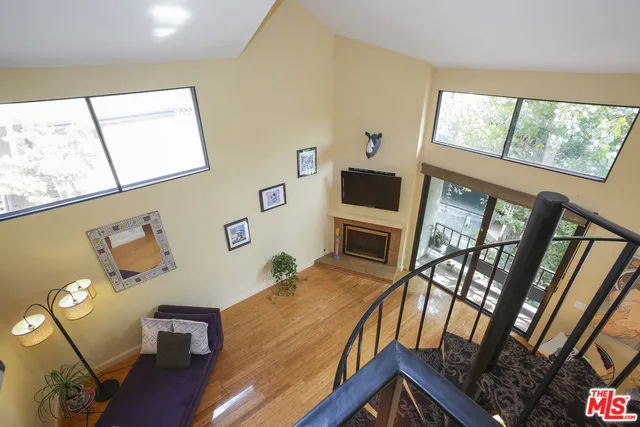8701 Falmouth Avenue 202, Playa Del Rey, California 90293