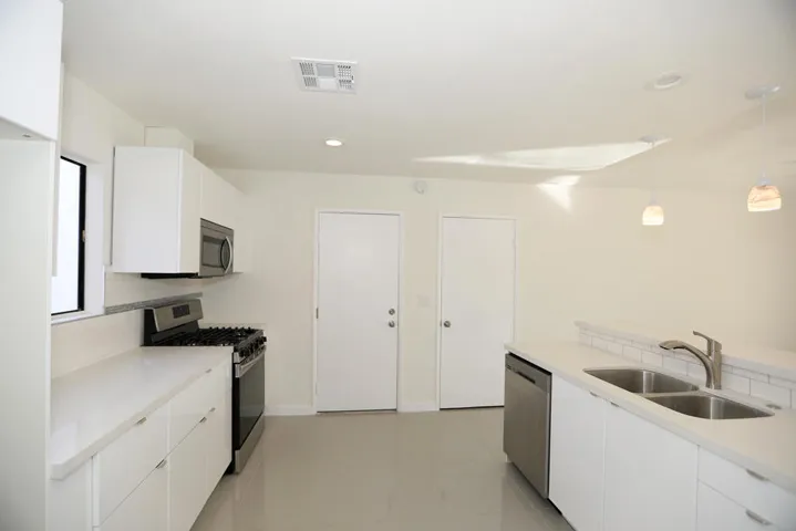 Kitchen1