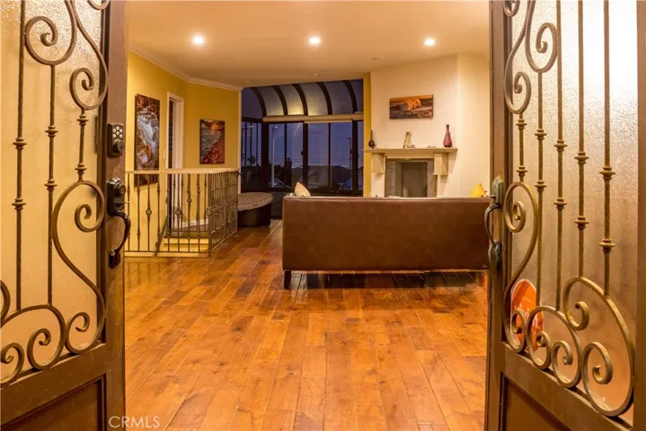 989 Calle Miramar, Redondo Beach, California 90277