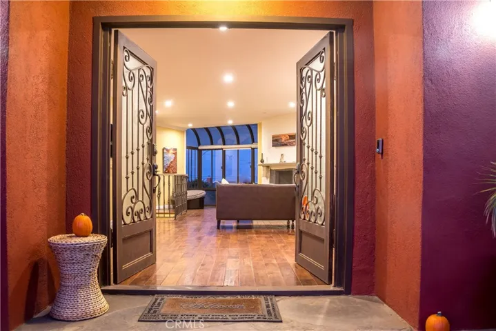 989 Calle Miramar, Redondo Beach, California 90277