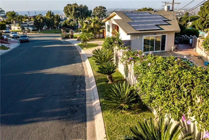 989 Calle Miramar, Redondo Beach, California 90277
