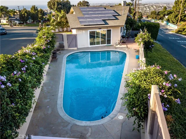 989 Calle Miramar, Redondo Beach, California 90277