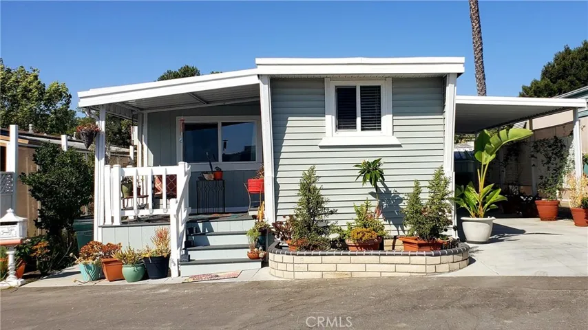 6203 Seabreeze Drive 2, Long Beach, California 90803