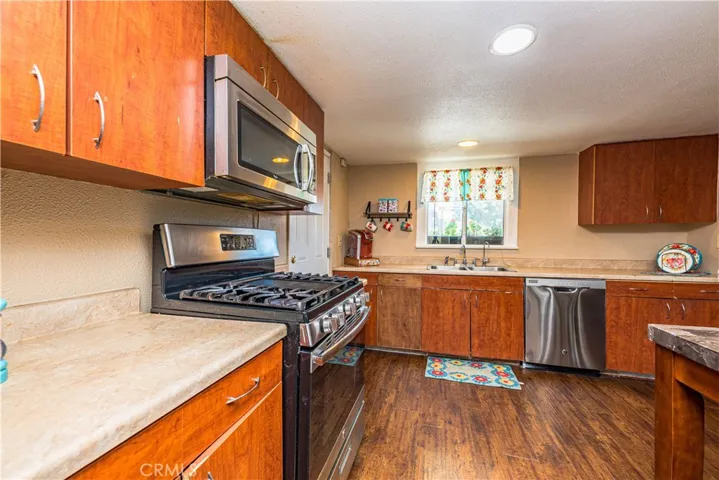 133 N Western Avenue, Hemet, California 92543