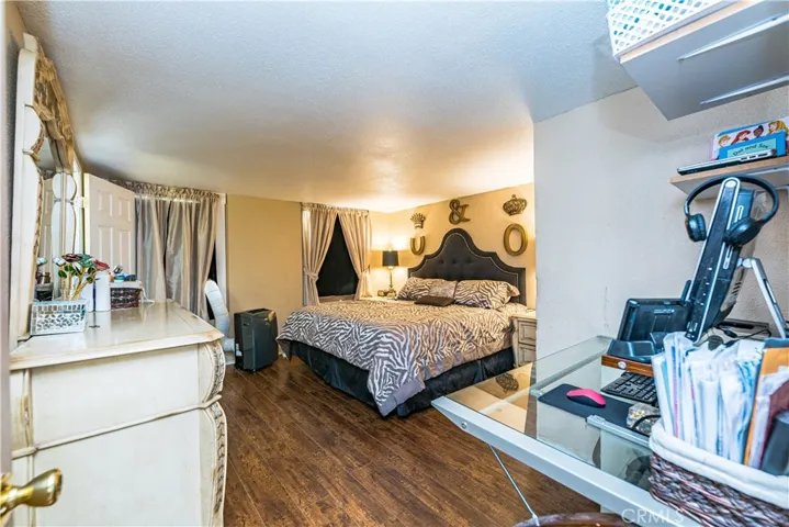 133 N Western Avenue, Hemet, California 92543