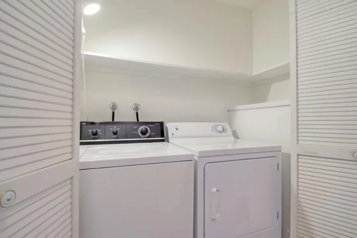 31 Oak Forest Place, Santa Rosa, California 95409