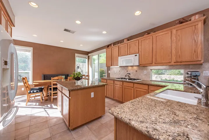 419 Willow Glen Cir Simi Valley-17