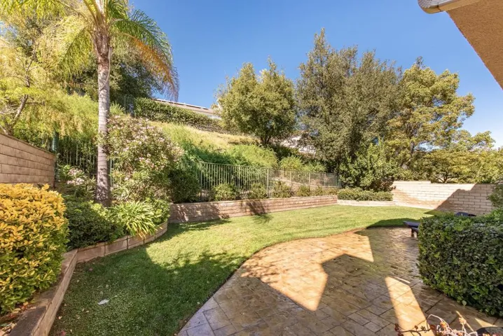 419 Willow Glen Cir Simi Valley-49