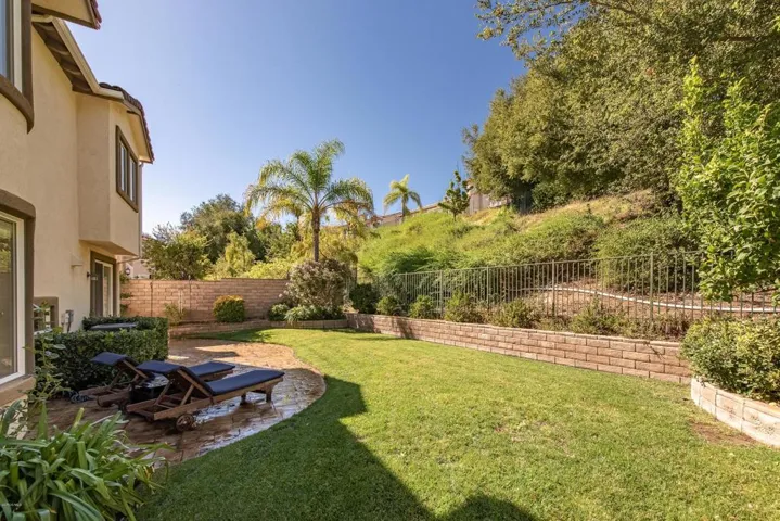419 Willow Glen Cir Simi Valley-47