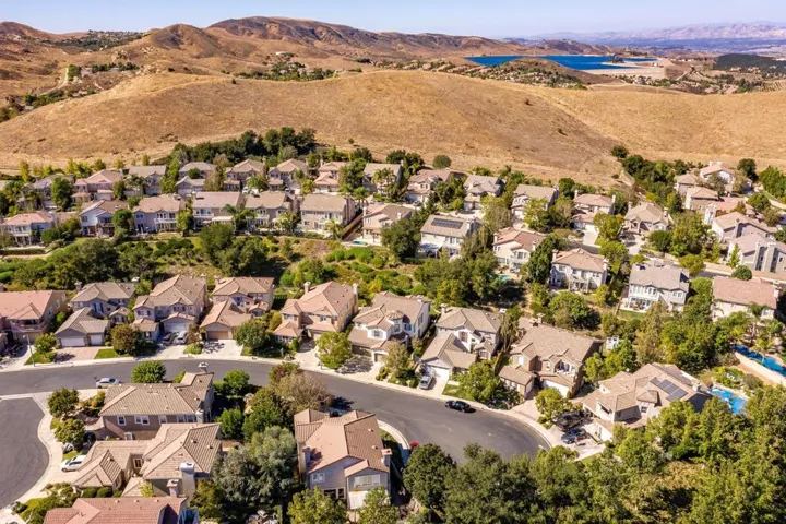 419 Willow Glen Cir Simi Valley-58