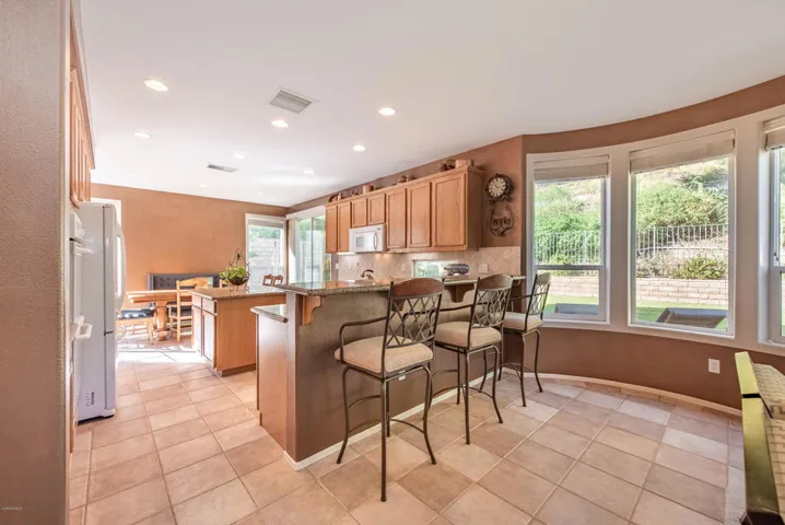 419 Willow Glen Cir Simi Valley-16