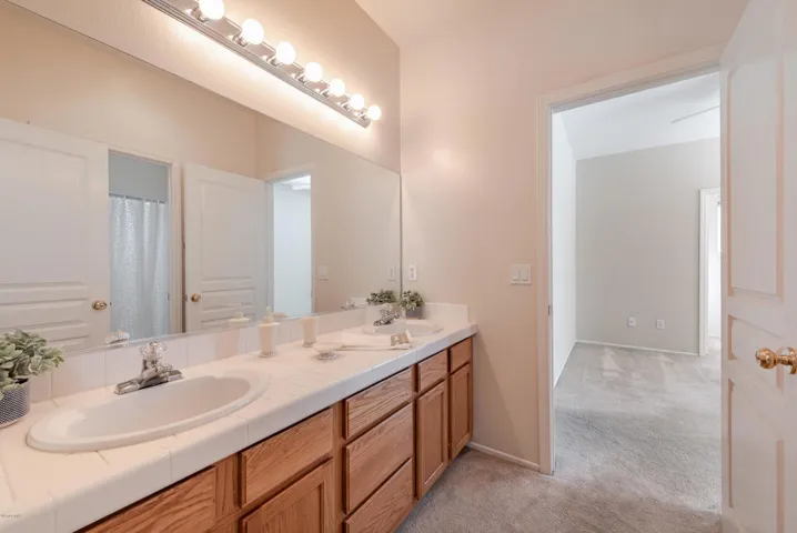 419 Willow Glen Cir Simi Valley-37