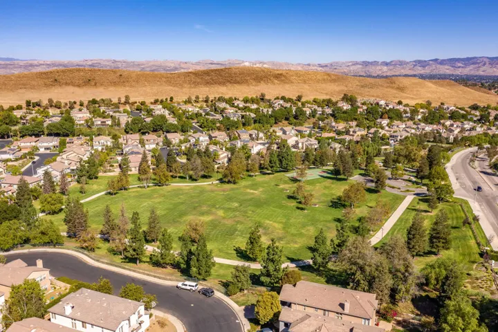 419 Willow Glen Cir Simi Valley-63