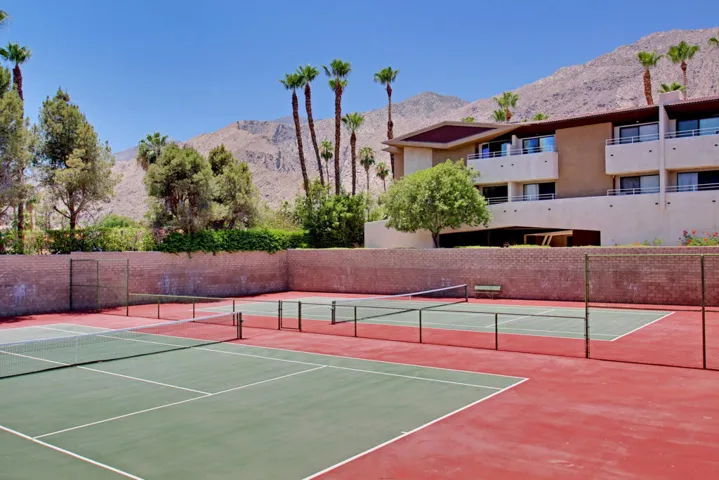 Tennis