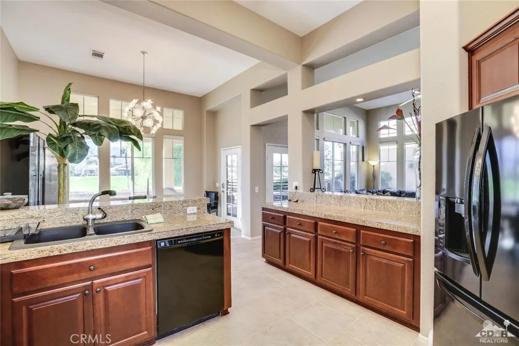29593 Sandy Court, Cathedral City, California 92234 home-pic-10