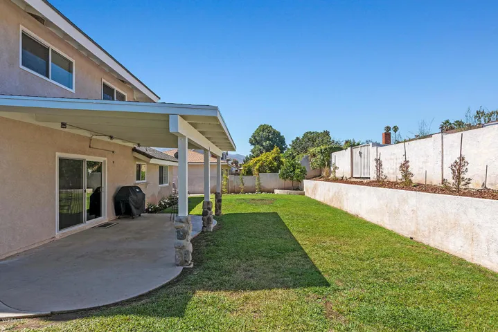 157 Fallbrook Ave Newbury Park-large-030