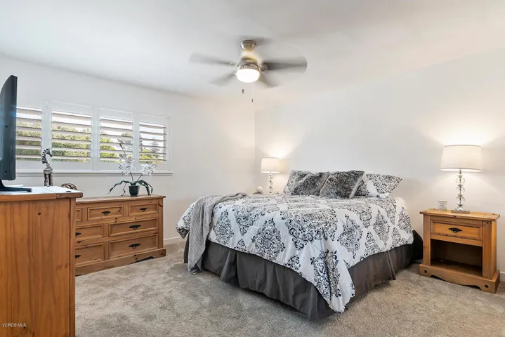 157 Fallbrook Ave Newbury Park-large-019