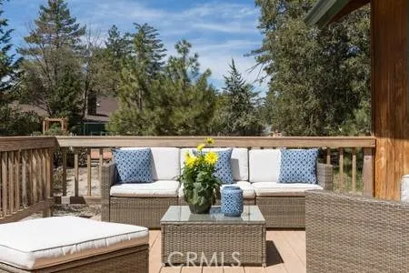 53101 Pina Vista Drive, Idyllwild, California 92549
