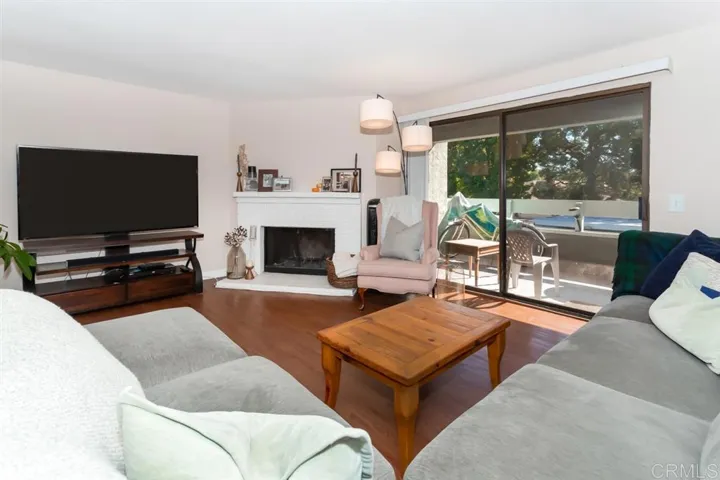 1040 E Washington Ave 32, Escondido, California 92025