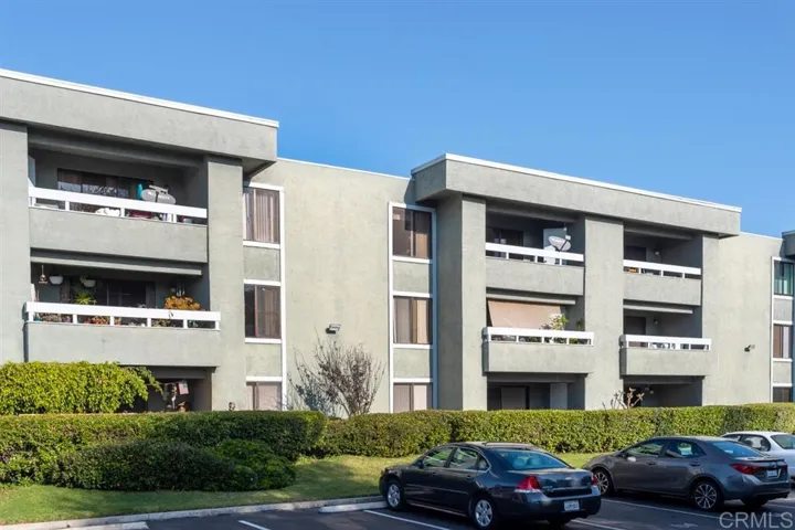 1040 E Washington Ave 32, Escondido, California 92025