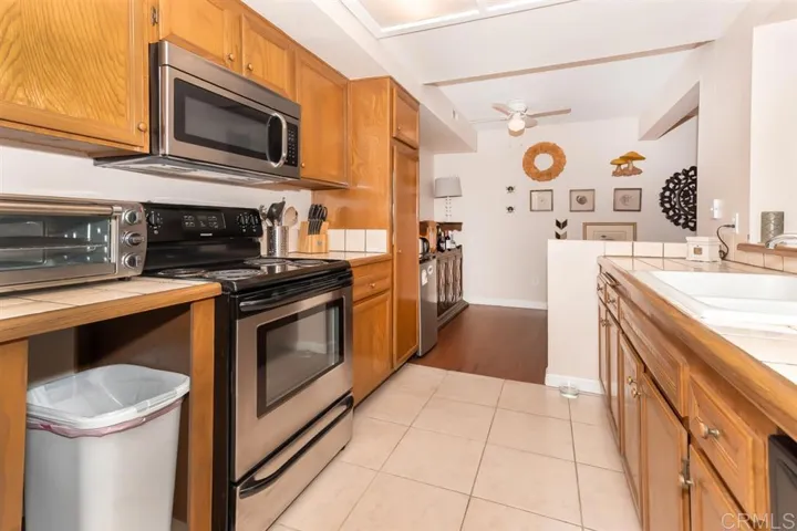 1040 E Washington Ave 32, Escondido, California 92025