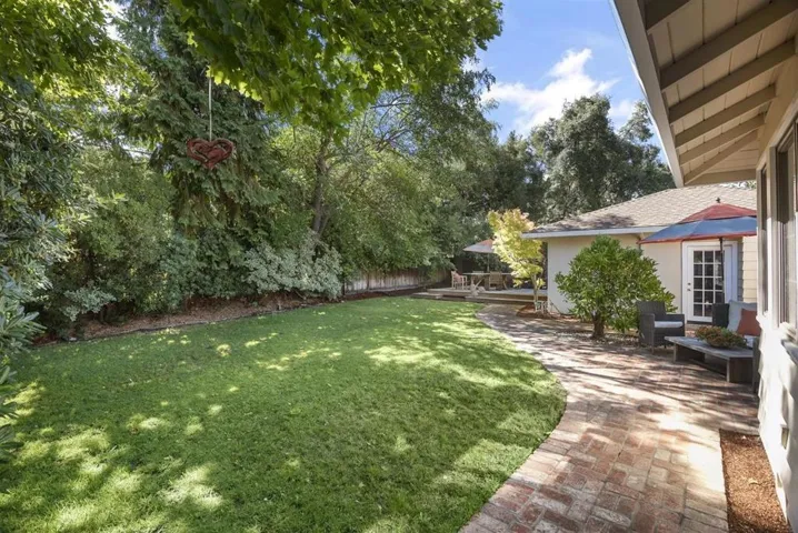 1865 Farndon Avenue, Los Altos, California 94024