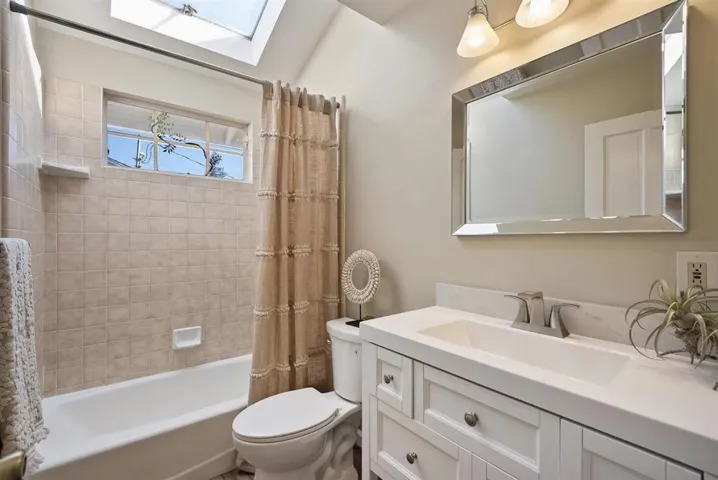 1865 Farndon Avenue, Los Altos, California 94024
