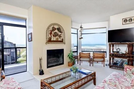13 Pelican 13, Watsonville, California 95076