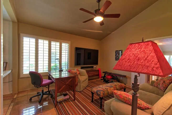 DSC_9936_37_38_39_40_easyHDR