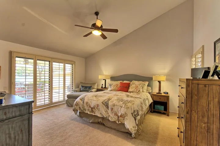 DSC_0027_28_29_30_31_easyHDR-interior2