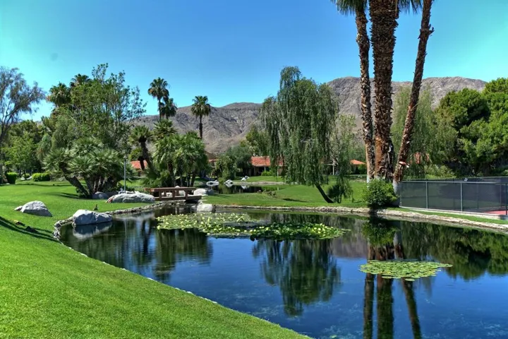 DSC_9846_47_48_49_50_easyHDR-default