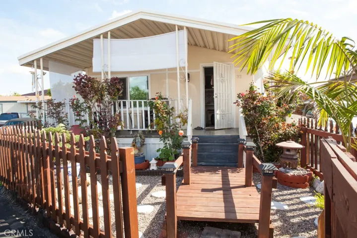 1517 N Newhope Street 33, Santa Ana, California 92703