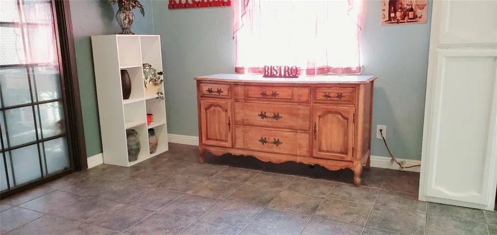 513 Grenache Avenue, Madera, California 93637