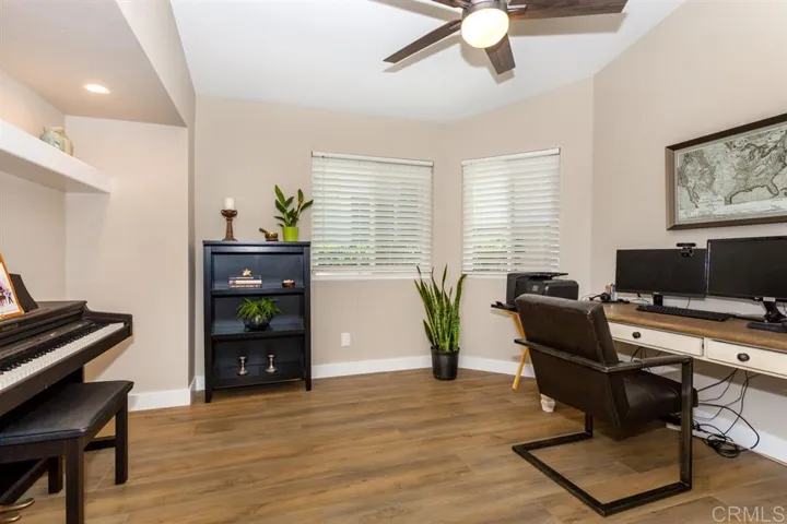 1589 Green Oak Rd, Vista, California 92081