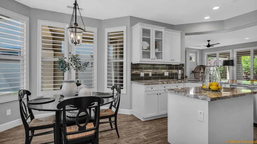 Kitchen Breakfast Nook