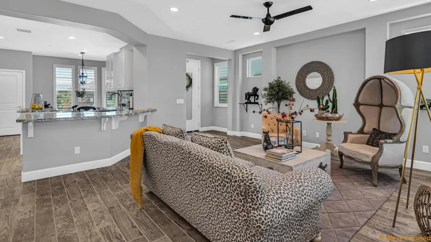 We're Focused 51405 Longmeadow-13