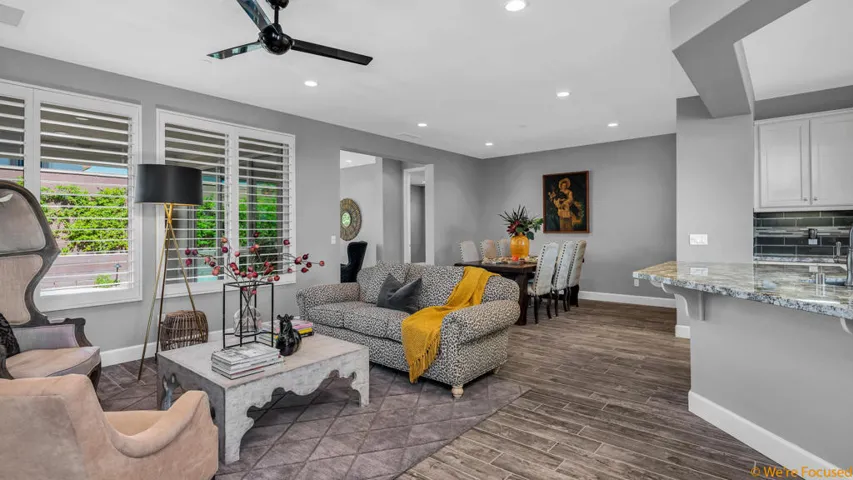We're Focused 51405 Longmeadow-3