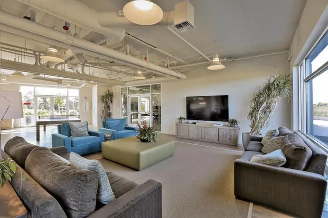 400 Mariners Island Boulevard 206, San Mateo, California 94404