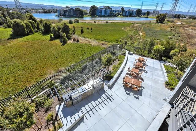 400 Mariners Island Boulevard 206, San Mateo, California 94404