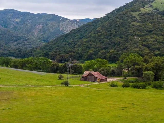 57310 Jolon Road, King City, California 93930